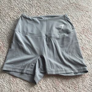 Everyday Seamless Shorts - grey